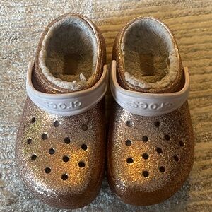 CROCS Kids Glitter Slippers - Gold